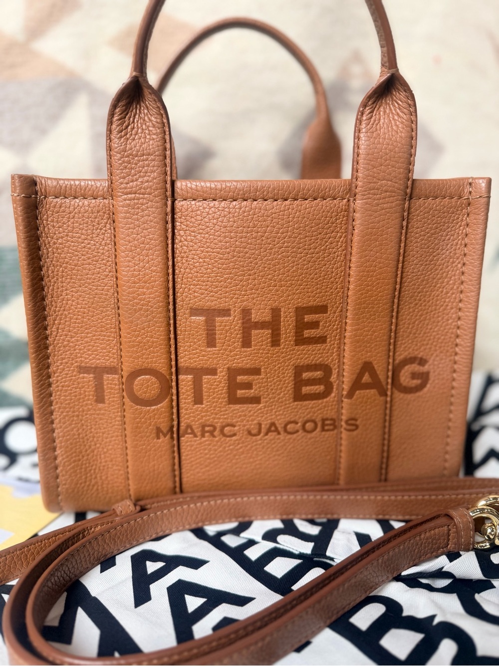 Marc Jacobs The Tote Bag in Argan Oil (Cognac Brown)